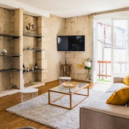 Sublime T2 Avec Balcon, Wifi, Linge #centre * Cognac