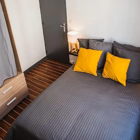 Lägenhet Sublime T2 Avec Balcon, Wifi, Linge #centre
